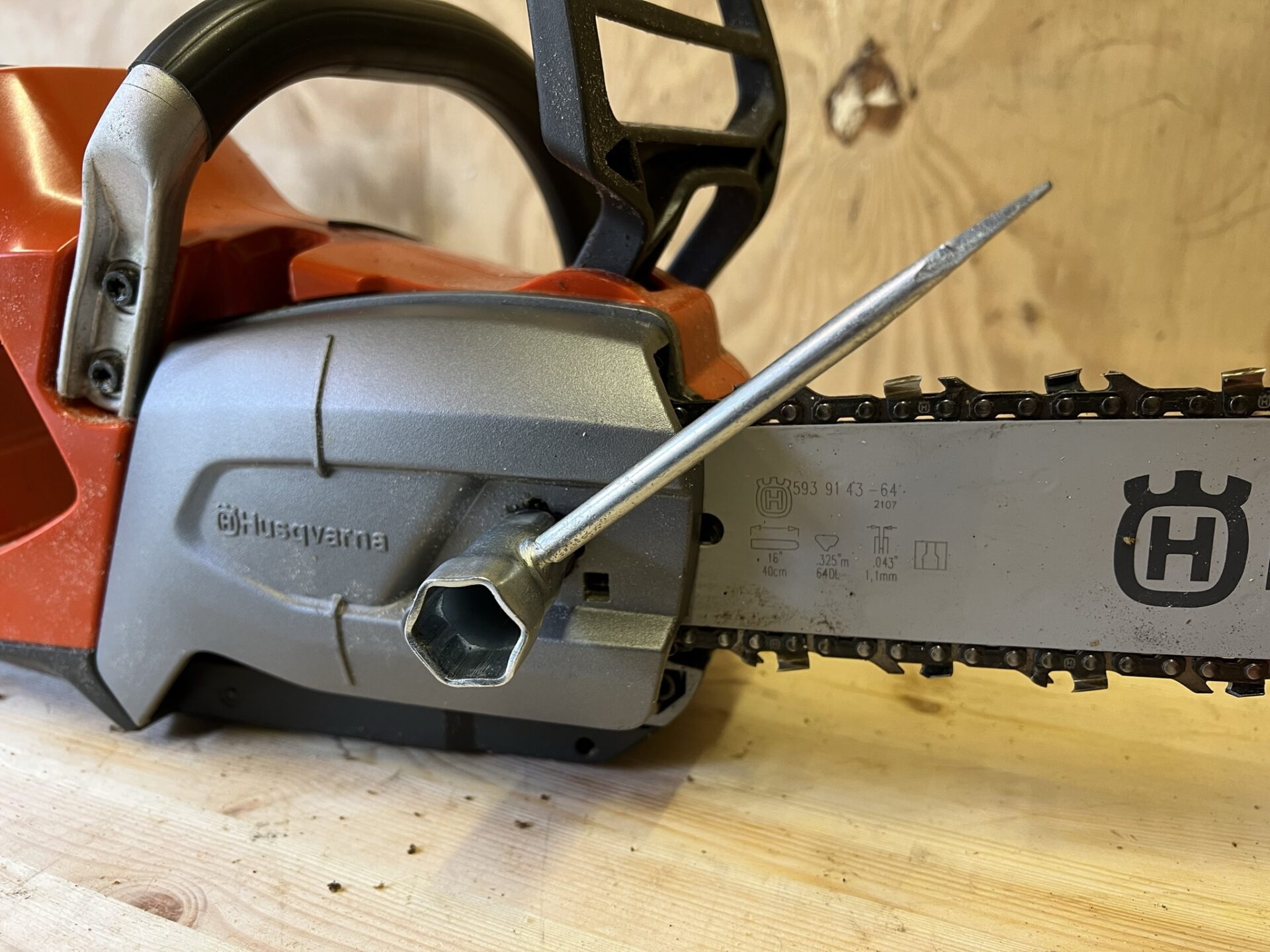 Review Husqvarna I Xp Battery Powered Chainsaw Jack Wallington