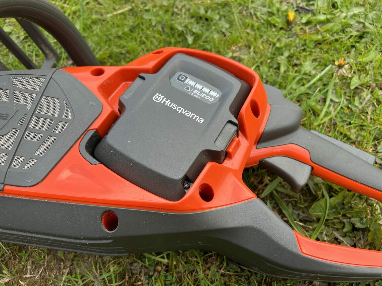 Review Husqvarna I Xp Battery Powered Chainsaw Jack Wallington