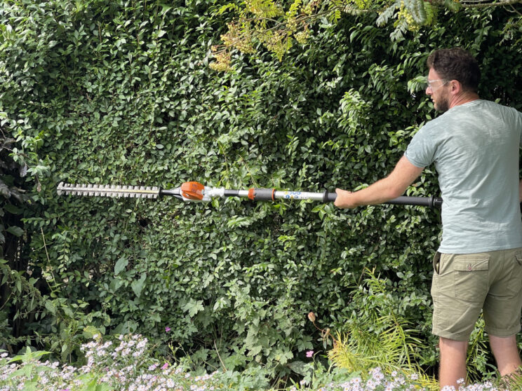 stihl hedge trimmer battery powered hla 65